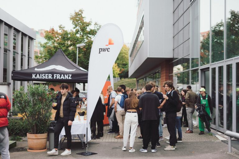 PWC lunchbreak na VŠE