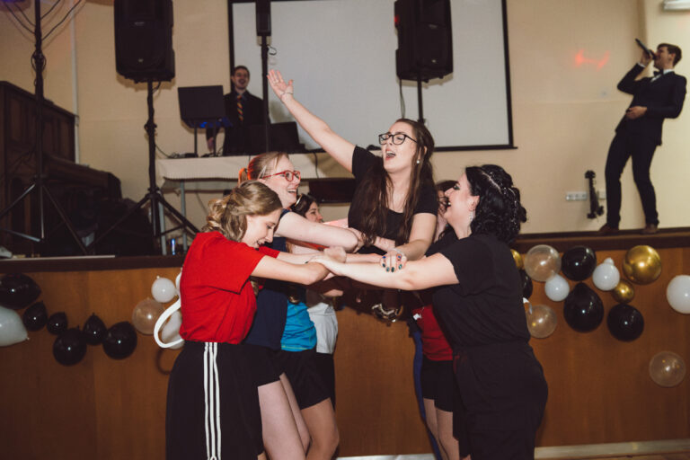 Dvůr Králové nad Labem – Maturitní ples – Fotograf-20