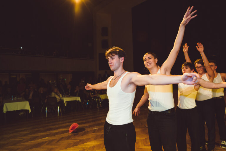 Hradec Králové – Maturitní ples – Fotograf-17