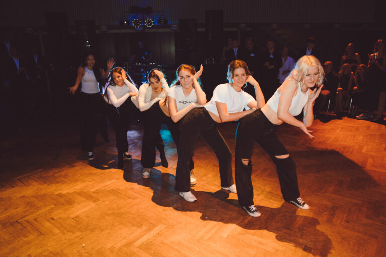 Hradec Králové – Maturitní ples – Fotograf-23