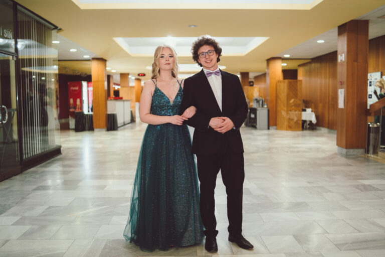 Hradec Králové – Maturitní ples – Fotograf-26