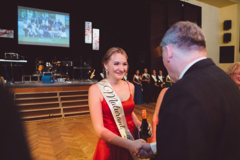 Hradec Králové – Maturitní ples – Fotograf-34