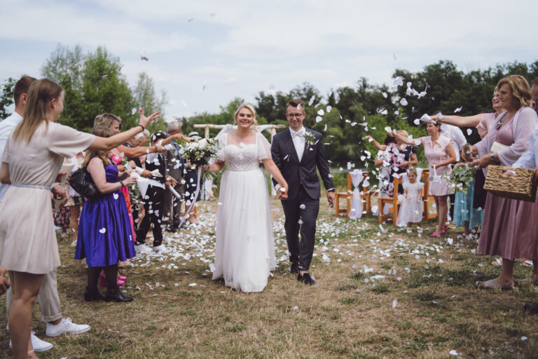 Hradec Králové a Pardubice – Svatební focení – Restaurace Machač – Čeperka-21