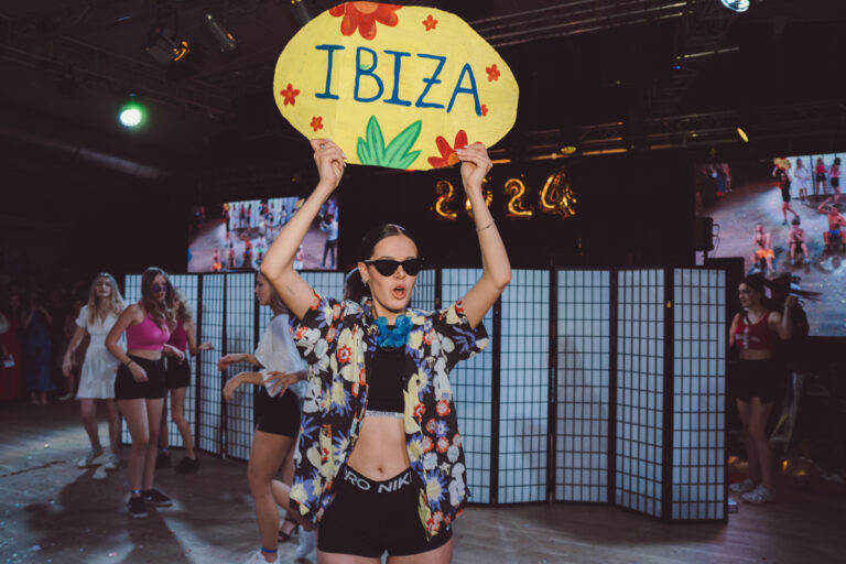 Pardubice – Maturitní ples – Fotograf-21