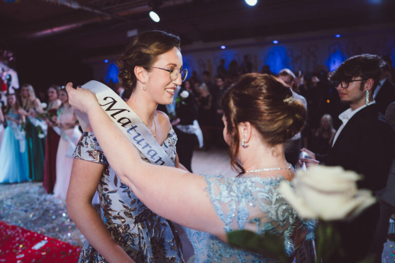 Pardubice – Maturitní ples – Fotograf-9